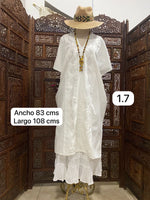 Cargar imagen en el visor de la galería, HUIPIL "BETAZA" 80-84 cms. color BLANCO
