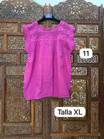 Cargar imagen en el visor de la galería, BLUSA "Manta y encaje" Talla XL

