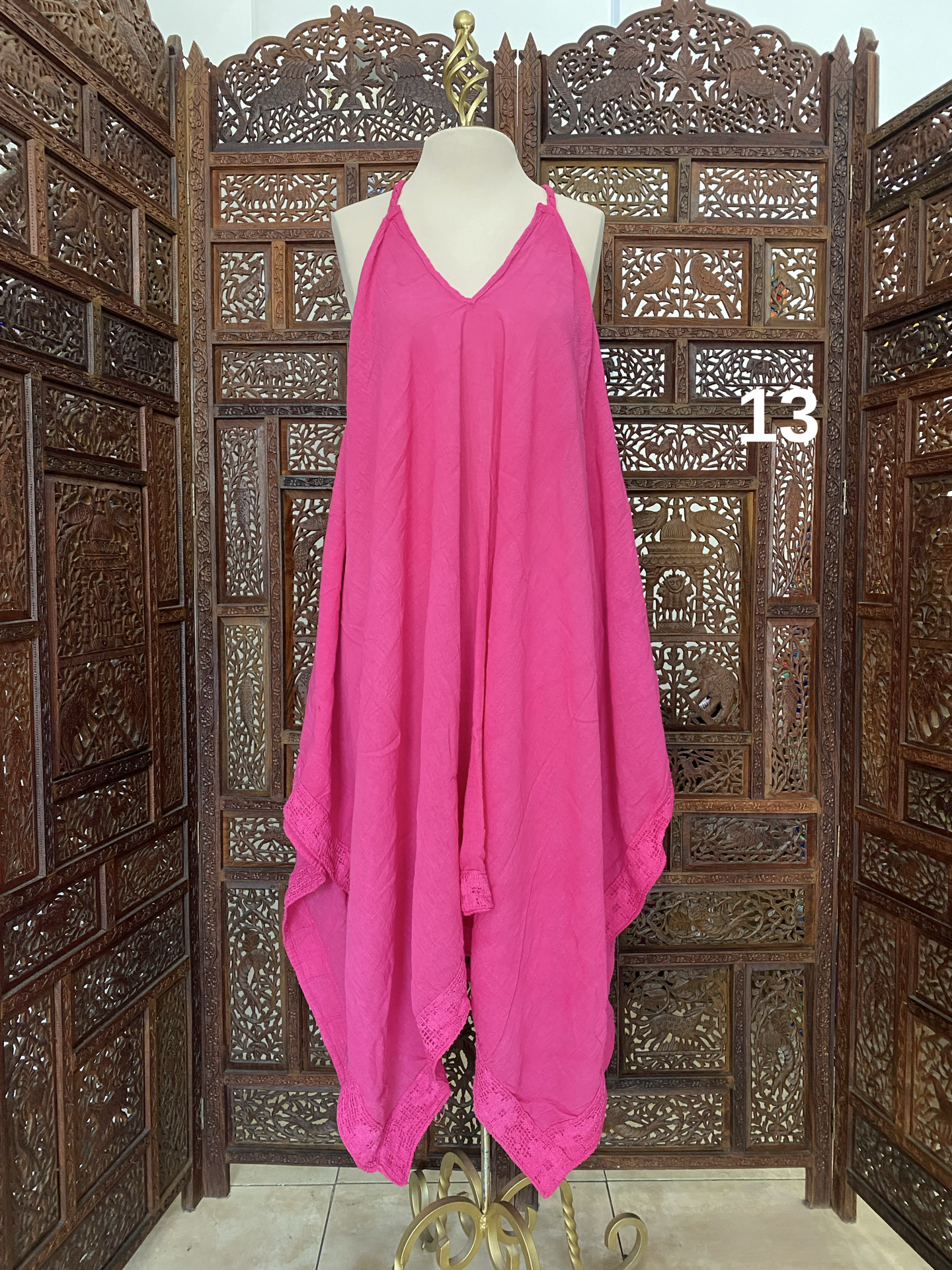 VESTIDO IRREGULAR DE TIRANTES