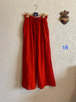 Cargar imagen en el visor de la galería, PANTALON DE MANTA
