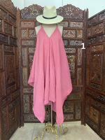 Cargar imagen en el visor de la galería, VESTIDO IRREGULAR DE TIRANTES
