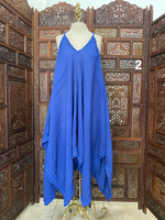 Cargar imagen en el visor de la galería, VESTIDO IRREGULAR DE TIRANTES
