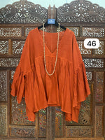 Cargar imagen en el visor de la galería, BLUSA &quot;Mariposa&quot; UNITALLA
