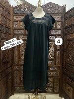 Cargar imagen en el visor de la galería, VESTIDO "CROCHET" Talla XL
