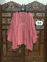 Cargar imagen en el visor de la galería, BLUSA &quot;Mariposa&quot; UNITALLA
