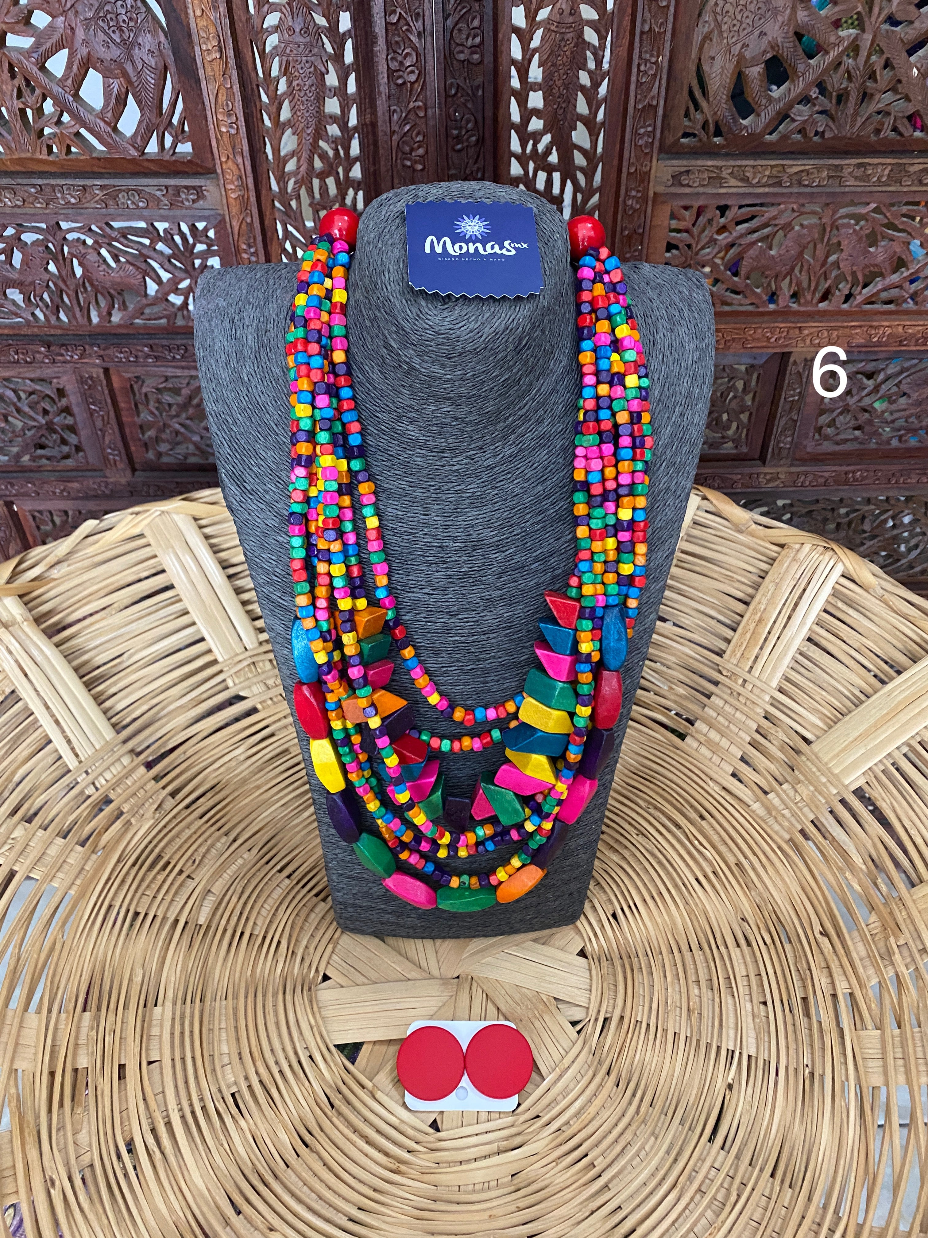 COLLAR ARTESANAL DE MADERA