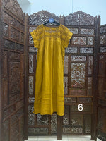 Cargar imagen en el visor de la galería, VESTIDO CROCHET XL
