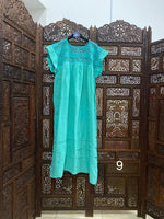 Cargar imagen en el visor de la galería, VESTIDO CROCHET XL
