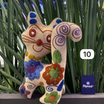 Cargar imagen en el visor de la galería, Animalitos bordados a mano (25 cms.)

