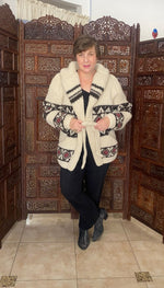 Cargar imagen en el visor de la galería, SUÉTER Gualupita &quot;Marilyn&quot;
