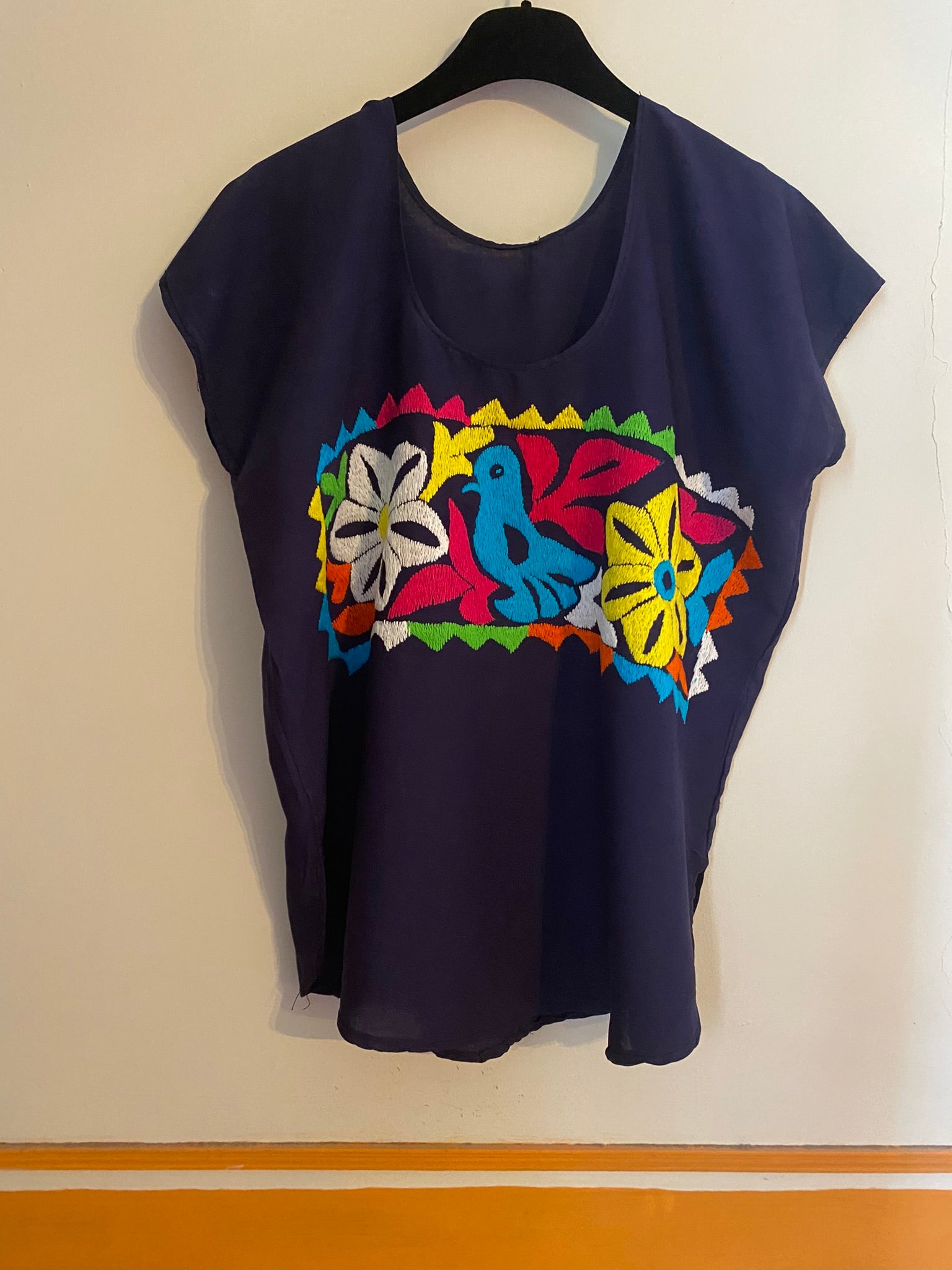 BLUSA JALAPA DE DIAZ talla Mediana mod M1FC