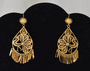 Aretes filigrana gota con pavorreal