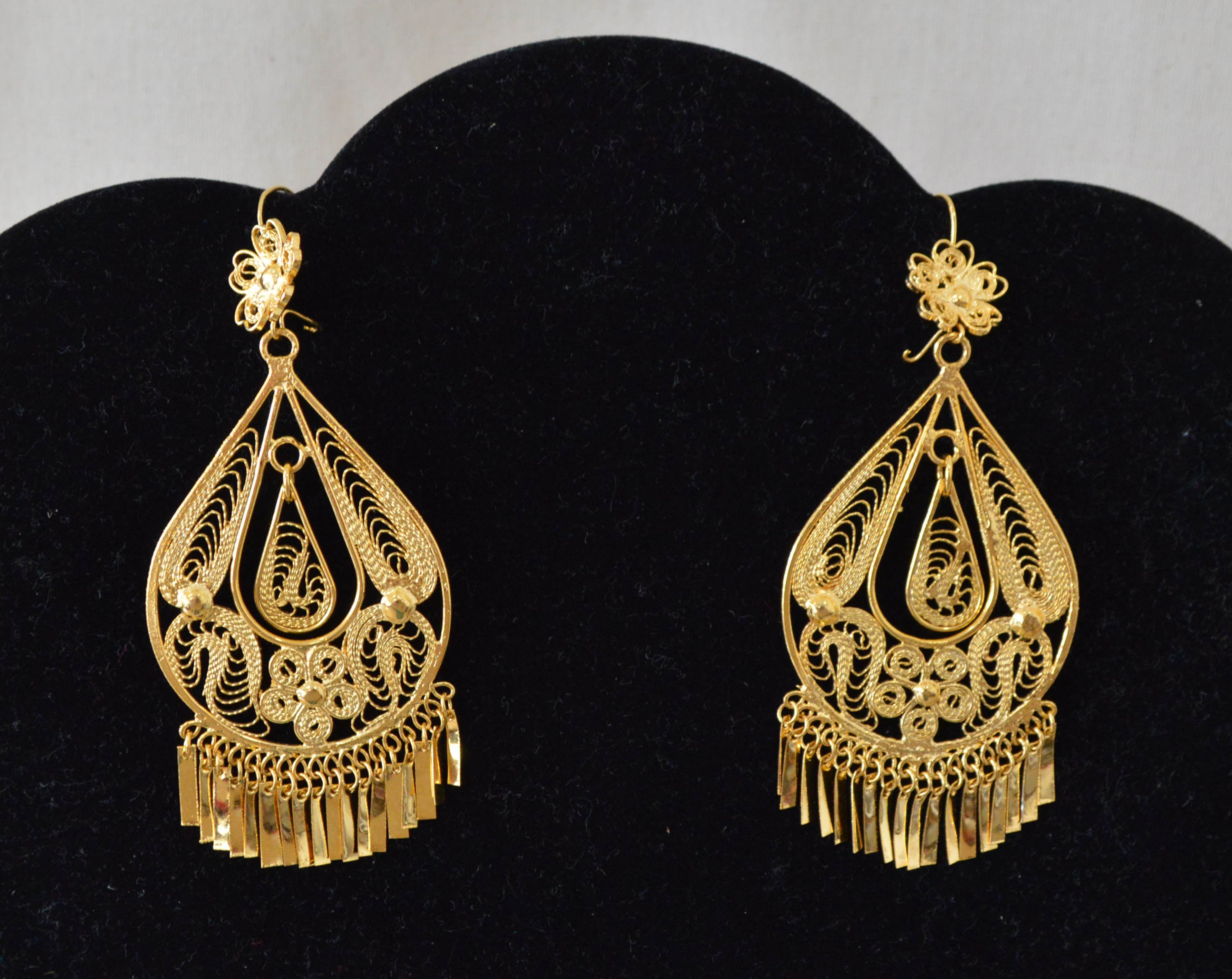 Aretes filigrana gota