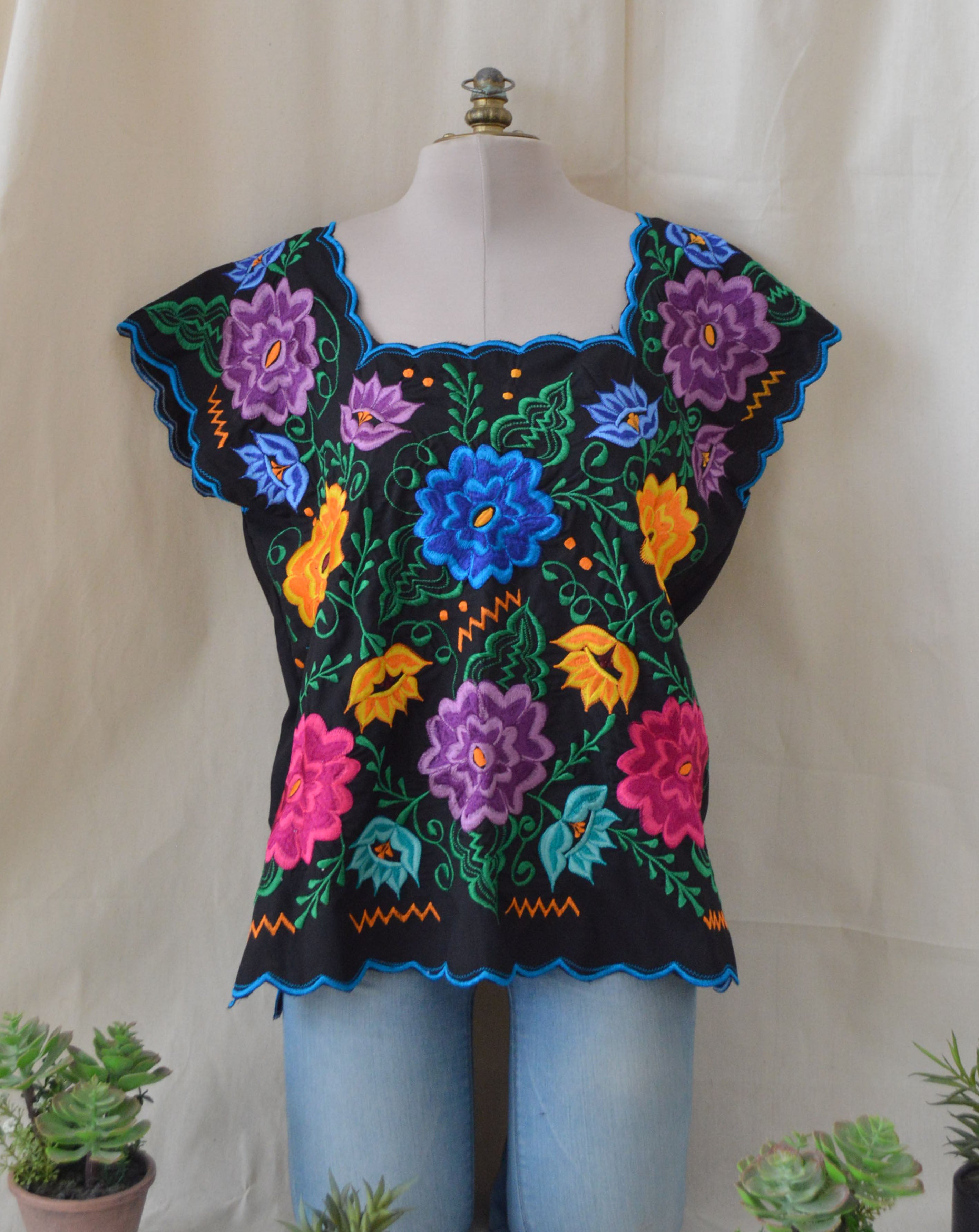 Blusa Frida cuello celeste / M