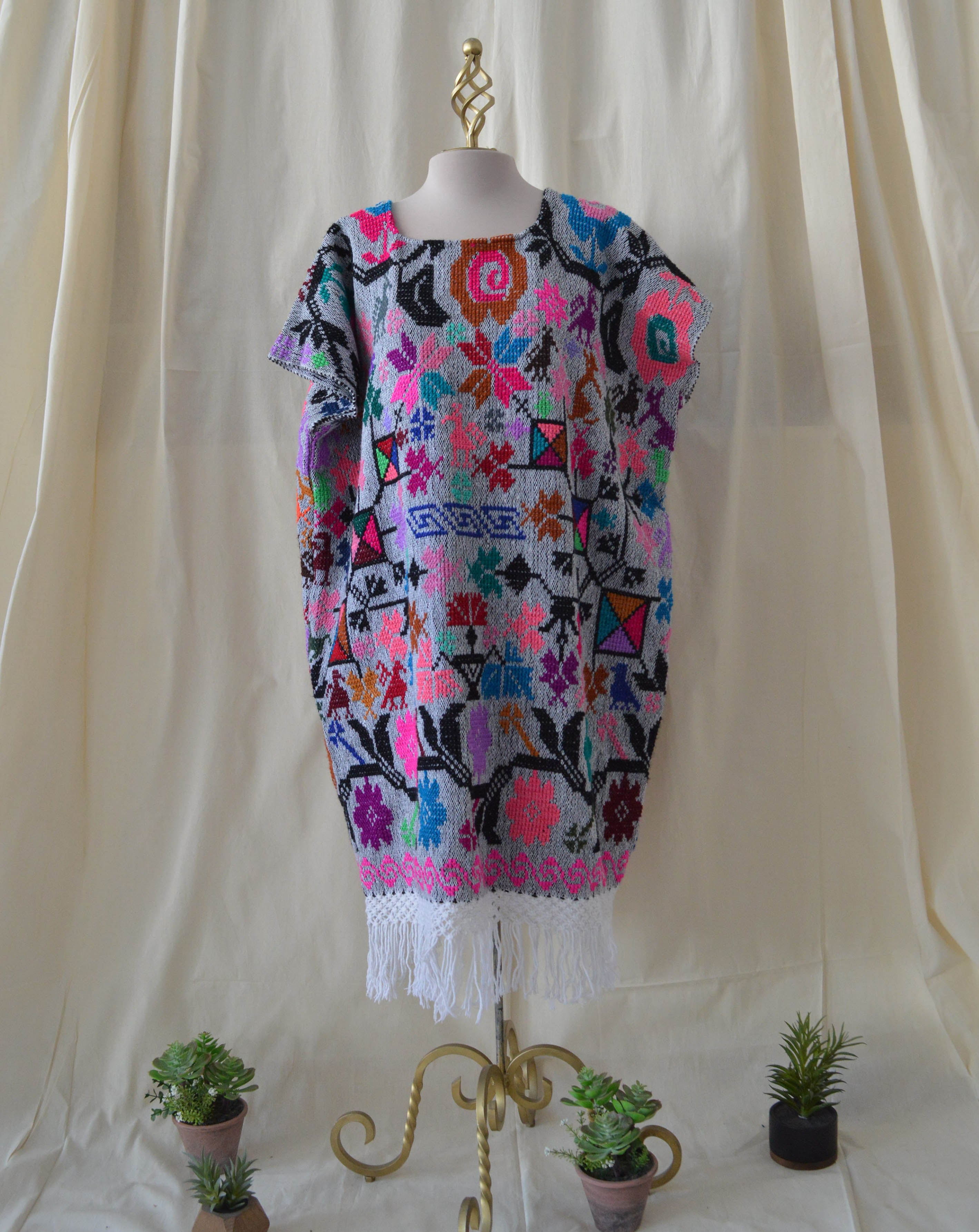 Vestido gris flores multicolor